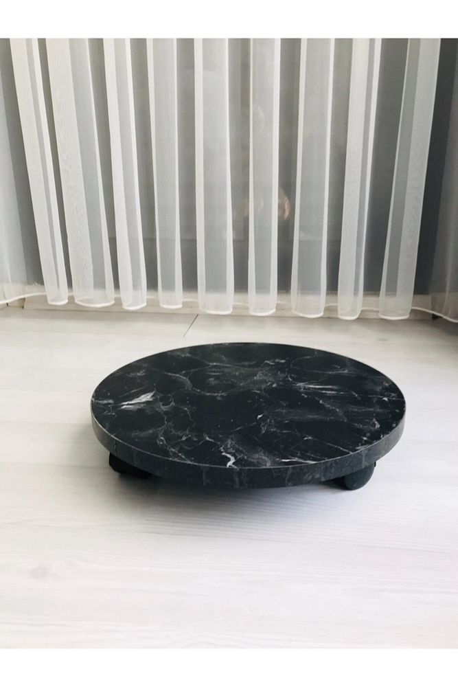 Siyah Mermer Desenli Tekerlekli Saksı Ve Damacana Altlığı